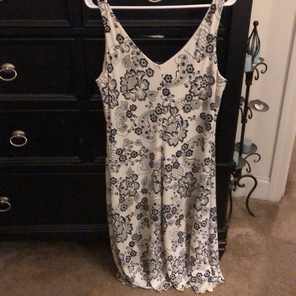 Women’s Bisou Bisou dress size 12 - Picture 3 of 3